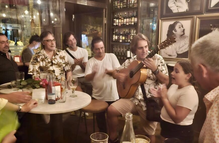 Se presentan dos nuevas sociedades flamencas en Barcelona: La Peña del Poble-sec y el Club de Coleccionistas