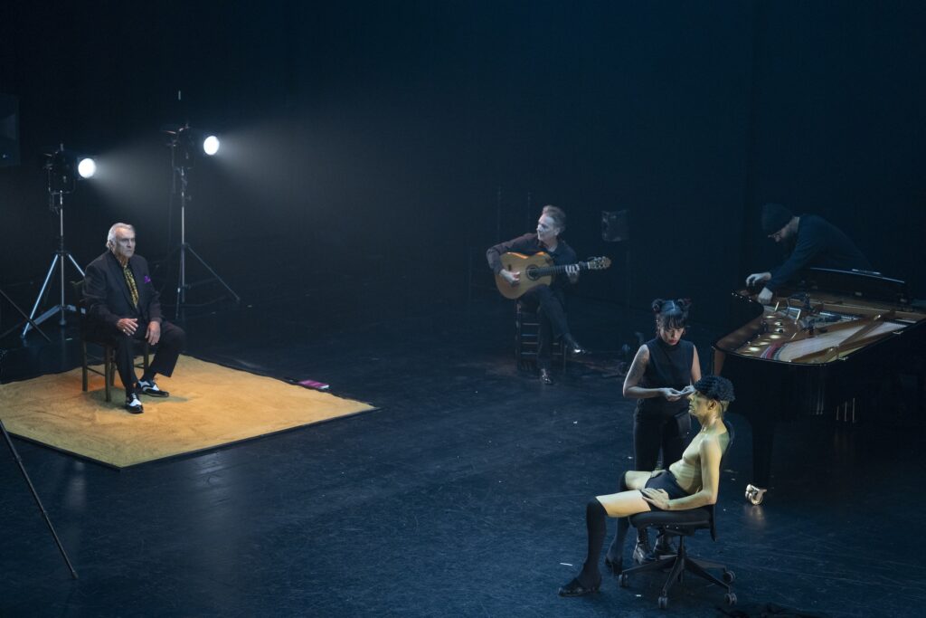 Andrés Marín presenta Desierto en el teatro Central, Sevilla, a 25 de septiembre de 2026. Fotografia: