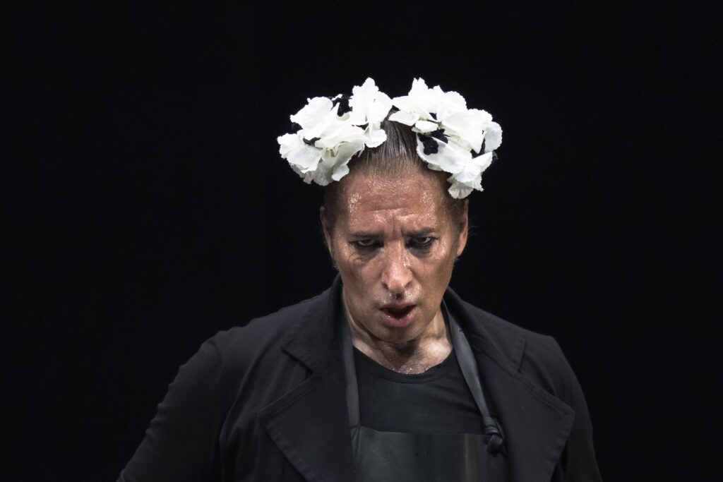 Israel Galván presenta Bolero de Blanco y negro en el teatro de La Maestranza, Sevilla, a 26 de septiembre de 2026. Fotografia: