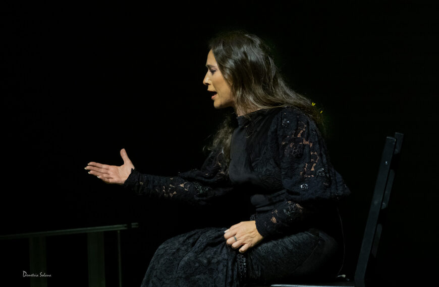 Alicia Morales recupera los cantes de «El Mochuelo» en un homenaje a su legado